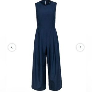 Club Monaco - Navy Sleeveless Cut Out Back Jumpsuit Sz 2 back detail jumper